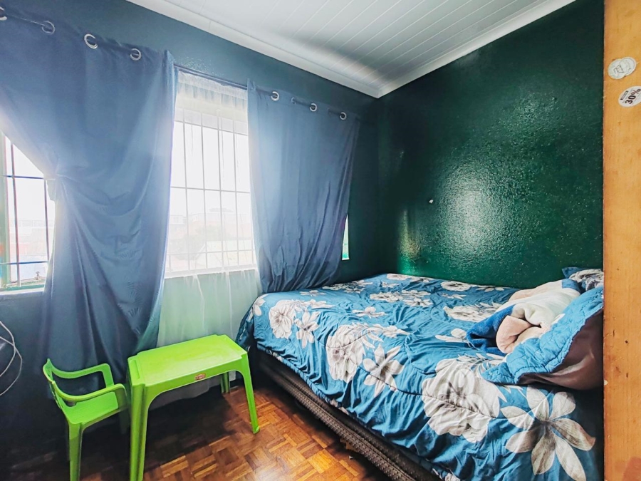 2 Bedroom Property for Sale in Maitland Western Cape